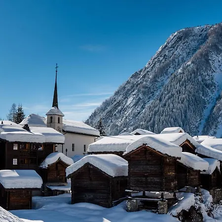 Bergestille Chalet